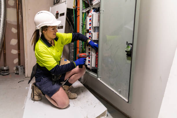 Best Licensed Electrician  in Danbury, CT