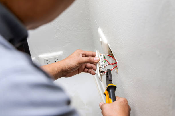 Best Electrical Troubleshooting Services  in Danbury, CT